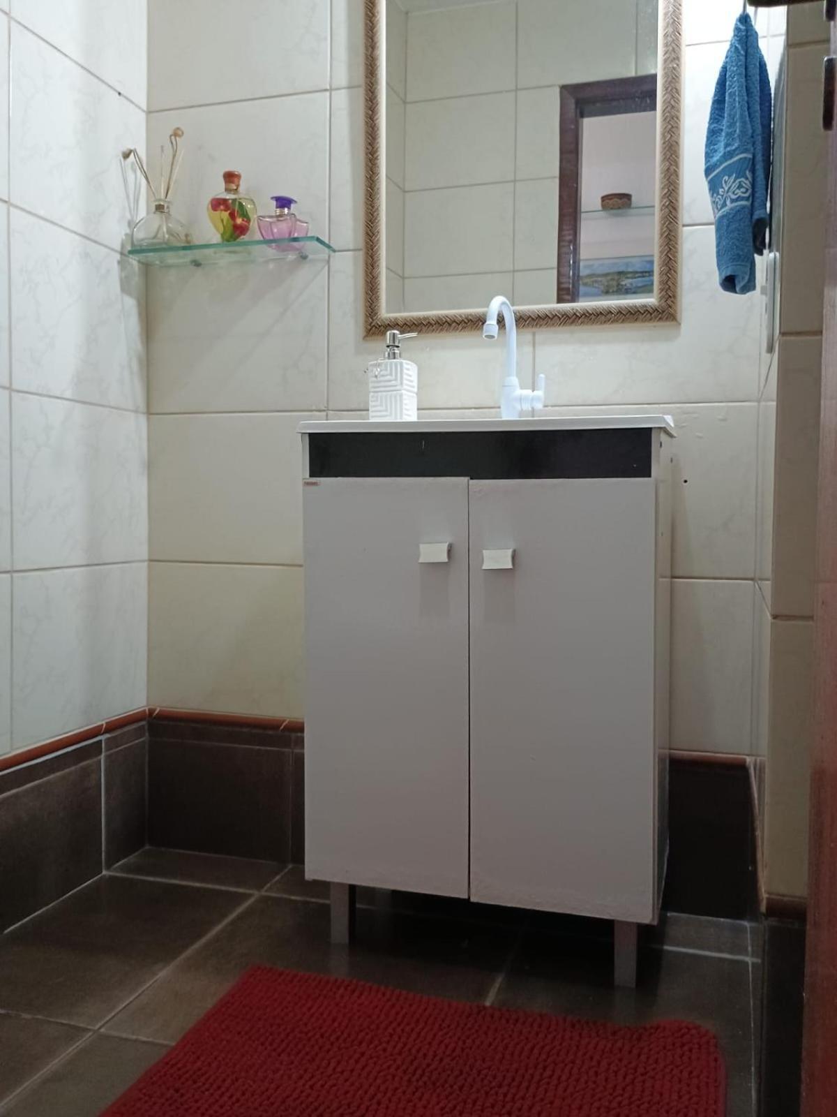 Apartamento Charmoso Em Frente A Praia Em กาโบฟรีโอ ภายนอก รูปภาพ